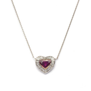 Collier rubino cuore
