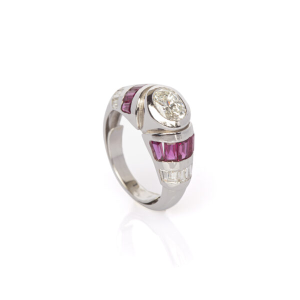 Anello deco' diamanti e rubini - immagine 2