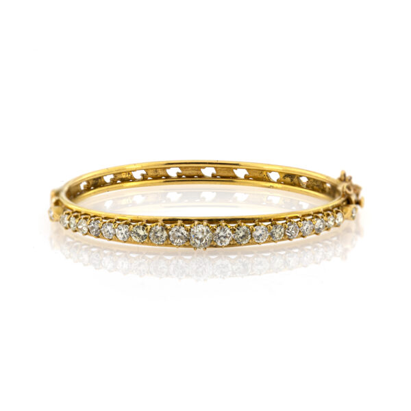 Bracciale rigido lavorato