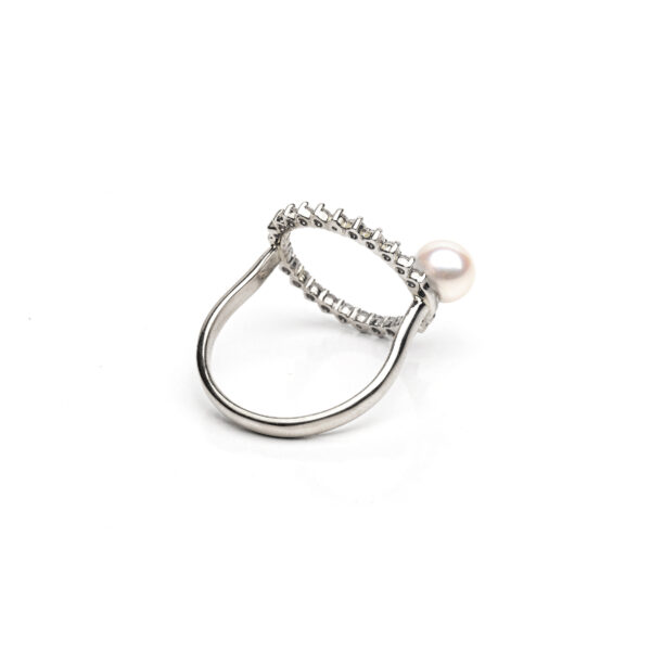 POESIA - Anello perla oro bianco - immagine 2