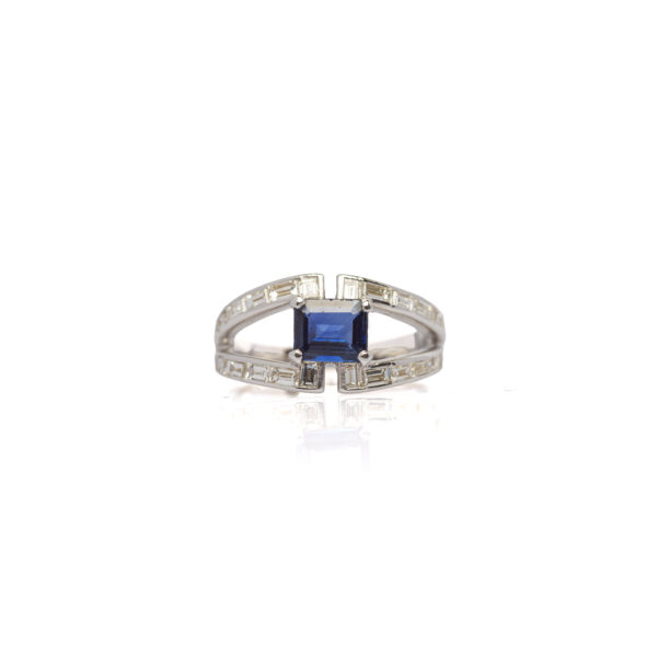 Anello zaffiro rettangolare