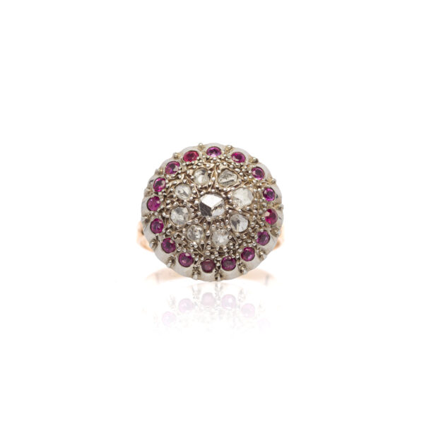 Anello antico tondo