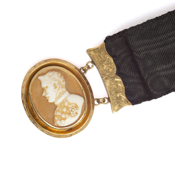Bracciale seta cammeo - immagine 2