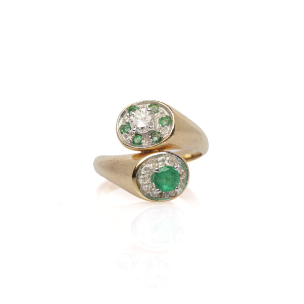 Anello contrarie
